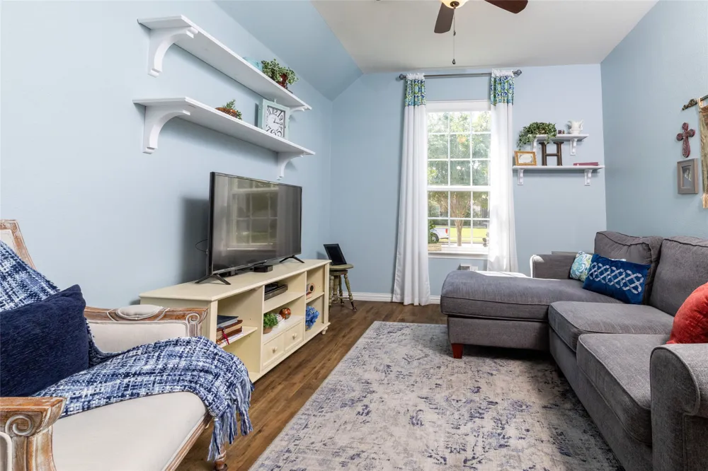 932 Basket Willow Terrace Fort Worth, TX 76052