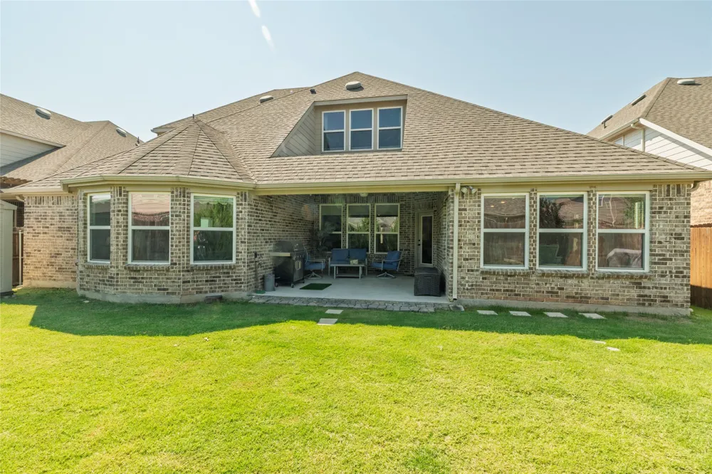 932 Basket Willow Terrace Fort Worth, TX 76052