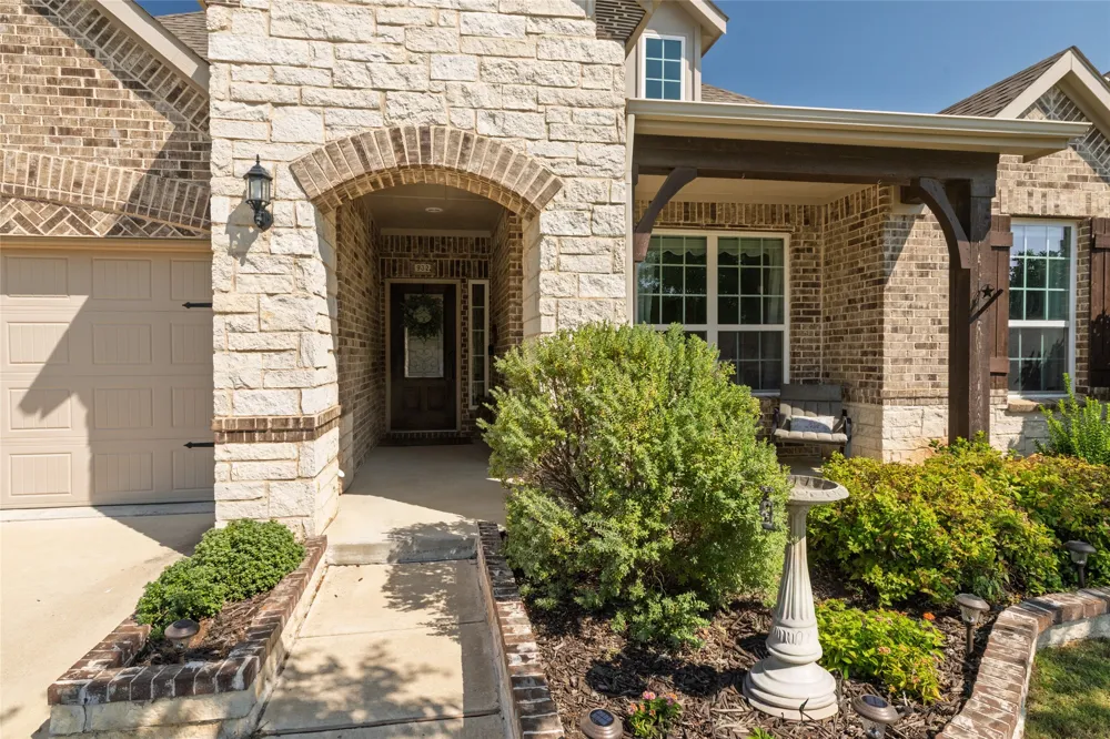 932 Basket Willow Terrace Fort Worth, TX 76052