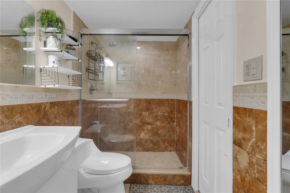 17101 NW 57th Ave #110 Miami Gardens, FL 33055