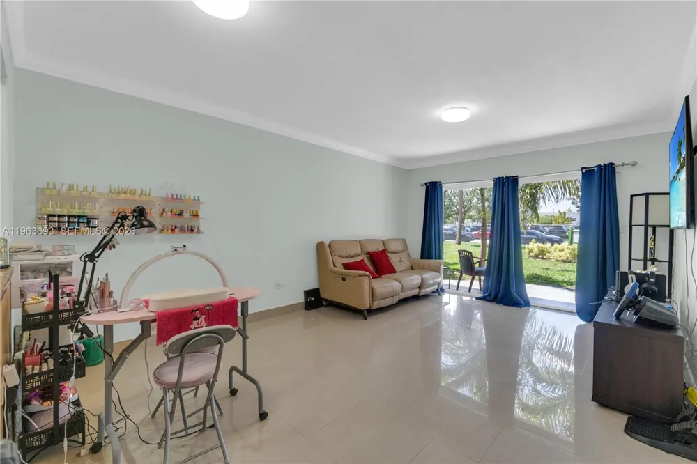 17101 NW 57th Ave #110 Miami Gardens, FL 33055