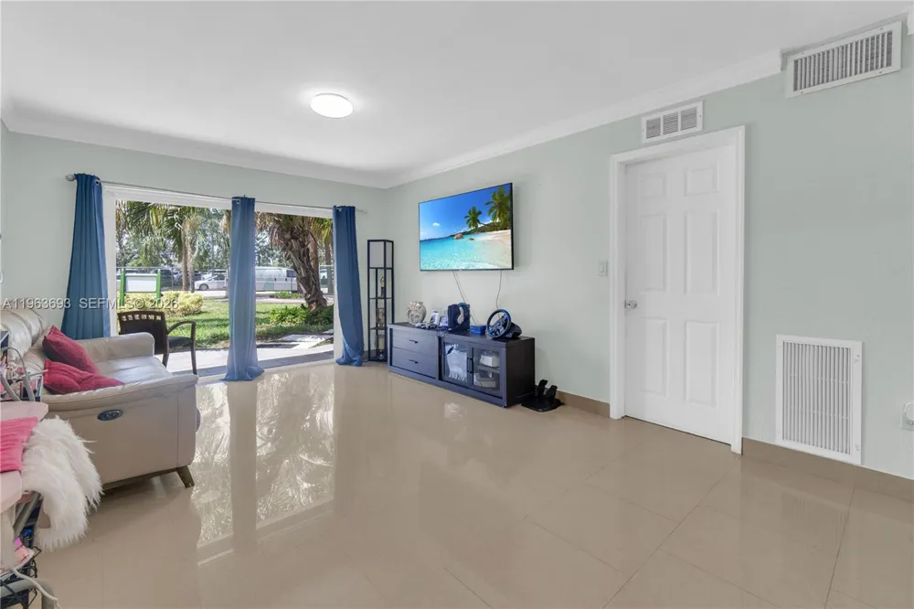 17101 NW 57th Ave #110 Miami Gardens, FL 33055