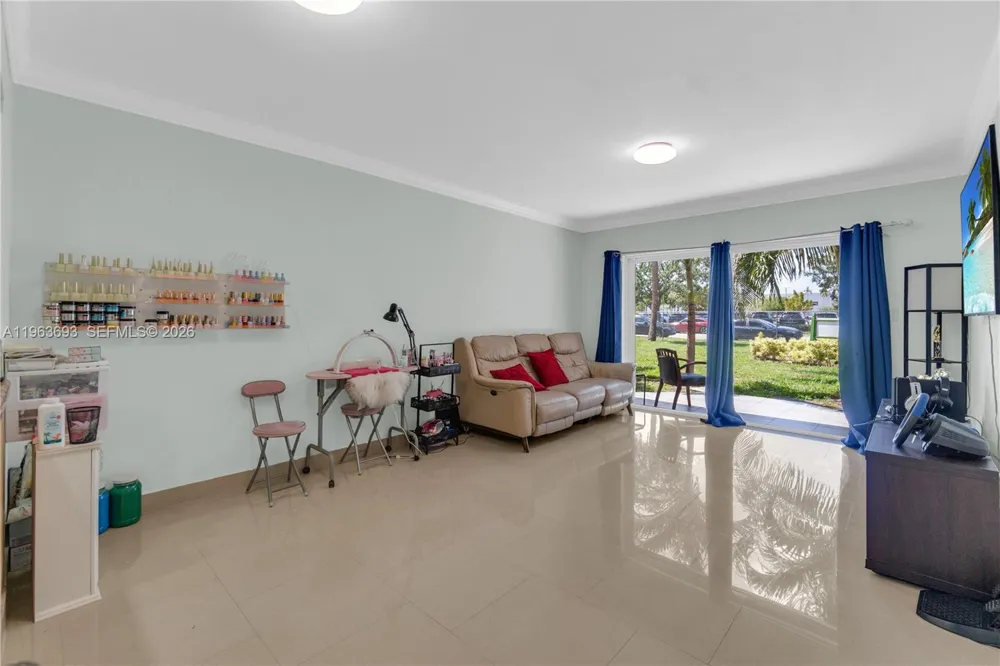 17101 NW 57th Ave #110 Miami Gardens, FL 33055