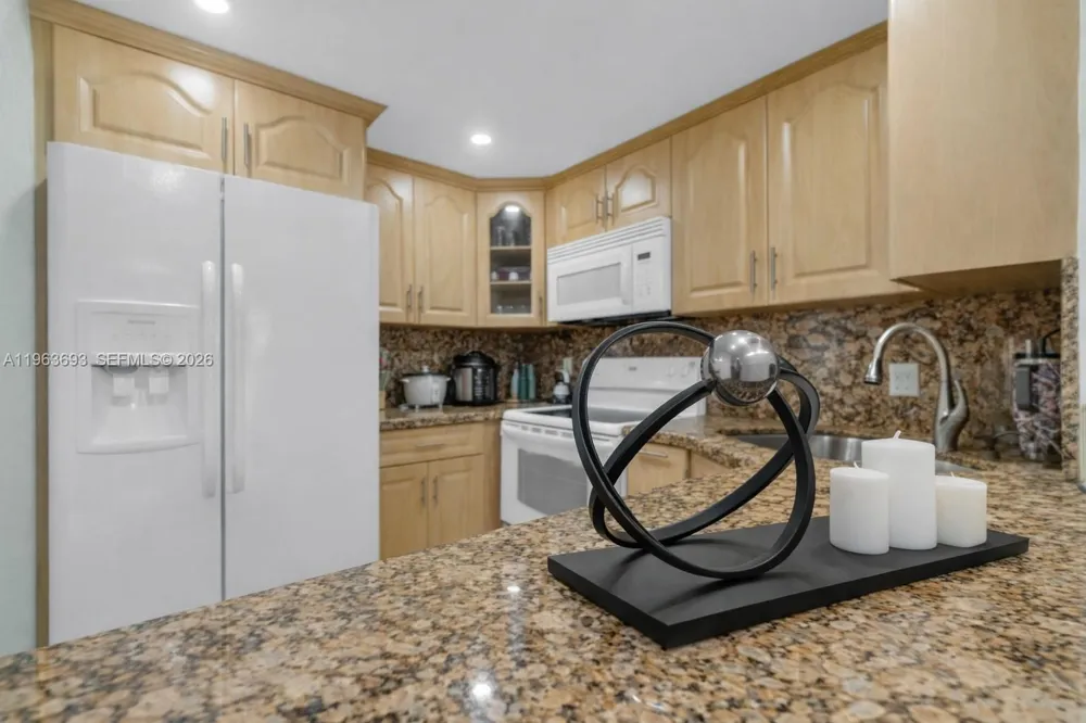 17101 NW 57th Ave #110 Miami Gardens, FL 33055