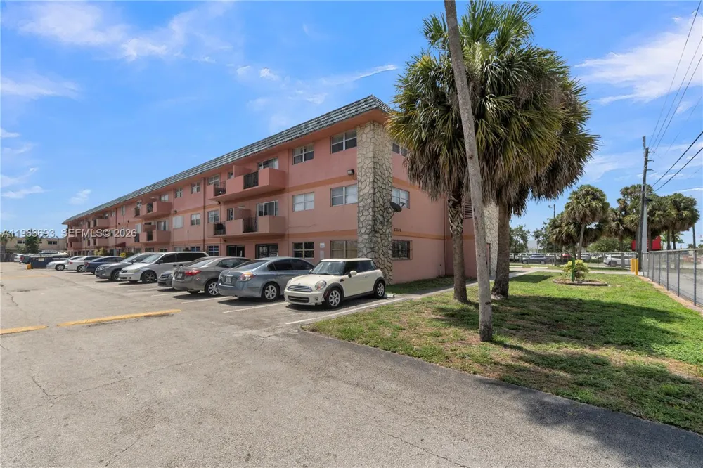 17101 NW 57th Ave #110 Miami Gardens, FL 33055
