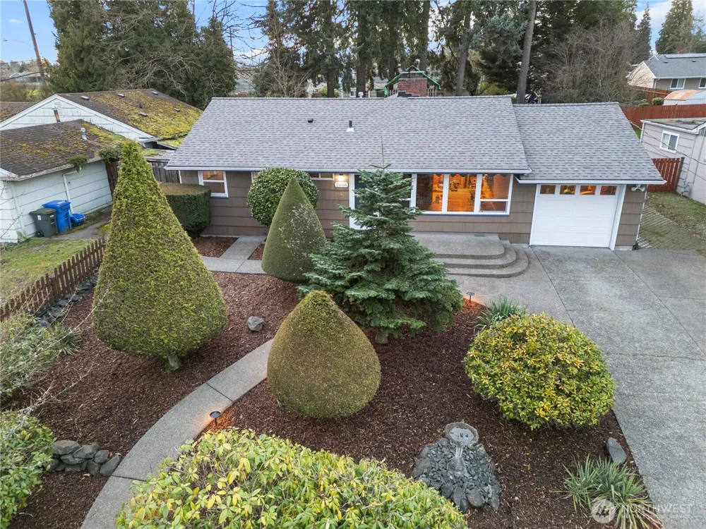 2606 Baltimore Street