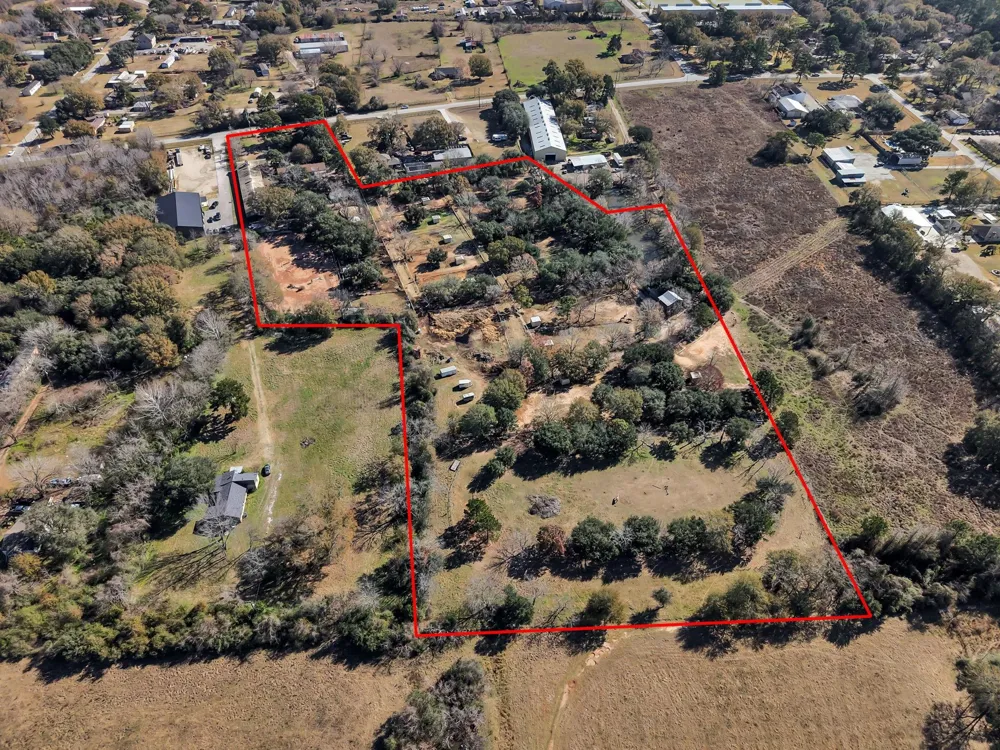 27815 Calvert Road Tomball, TX 77377