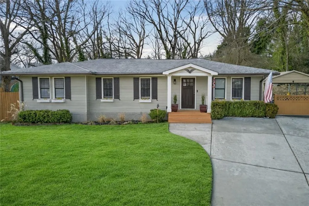 1500 Waltham Place SE