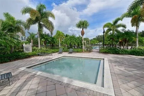 8815 MANOR LOOP #104 Lakewood Ranch, FL 34202