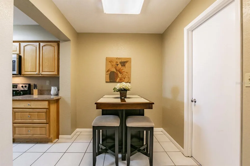 5701 BAHIA DEL MAR CIRCLE #403 St Petersburg, FL 33715