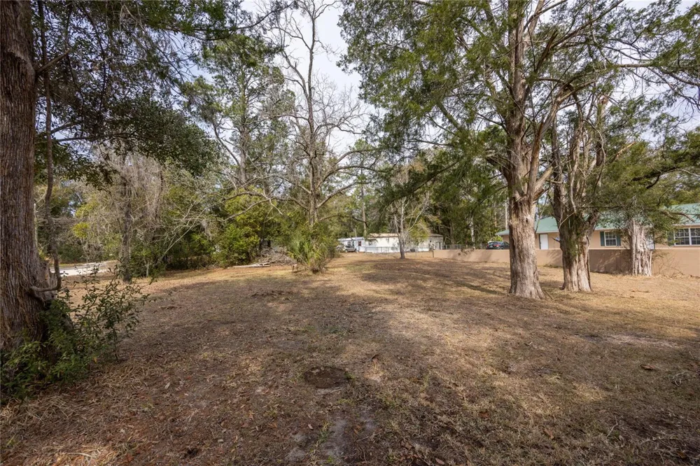 1001 NE 2ND AVENUE Trenton, FL 32693