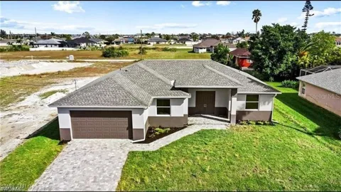 925 NW 9TH AVENUE