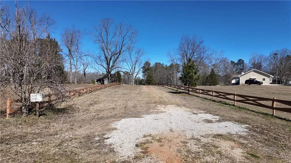 725 Old Jackson Rd McDonough, GA 30252