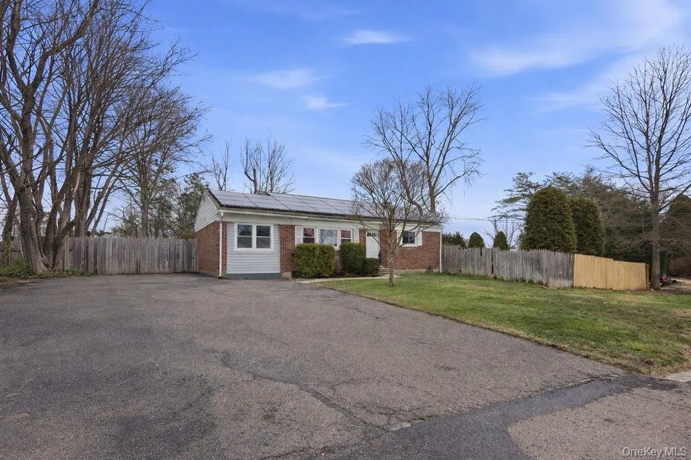 45 Oakley Drive Huntington Station, NY 11746