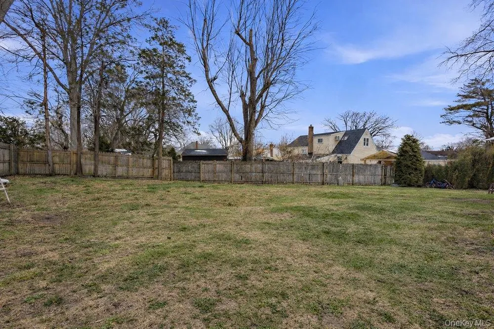 45 Oakley Drive Huntington Station, NY 11746