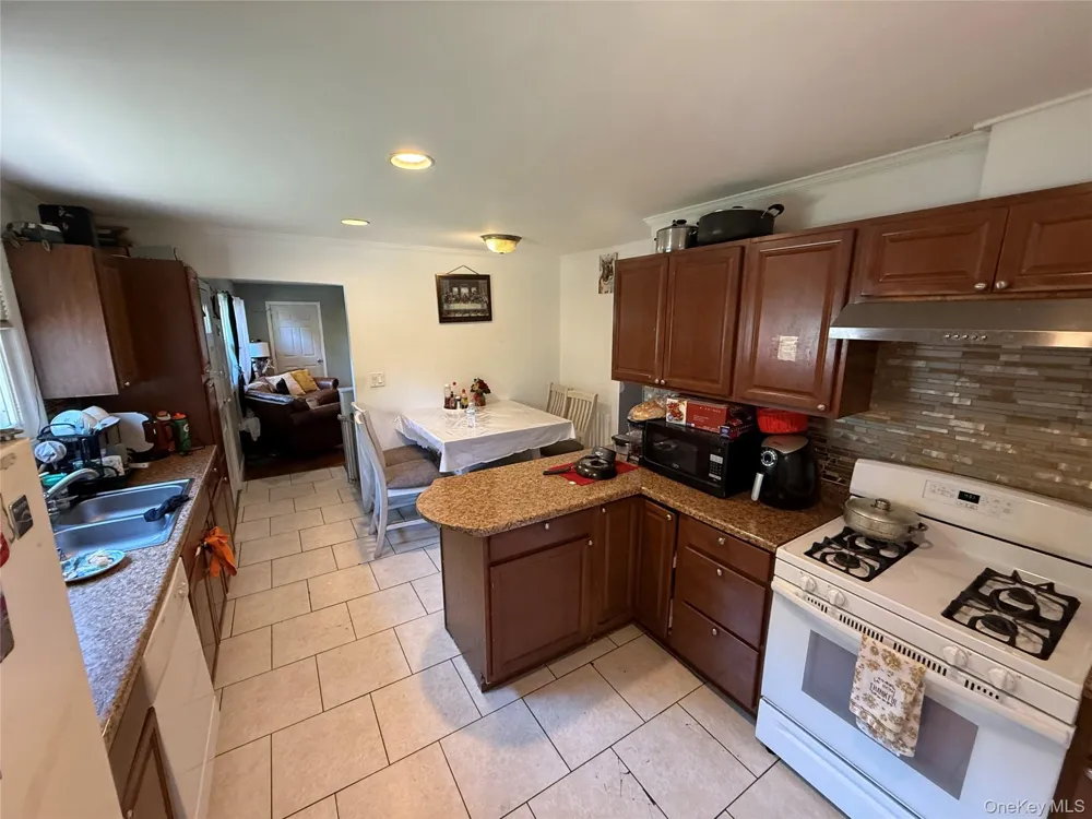 45 Oakley Drive Huntington Station, NY 11746