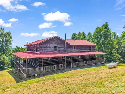 156 Carpenters Knob Drive