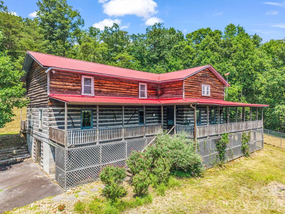 156 Carpenters Knob Drive Lawndale, NC 28090