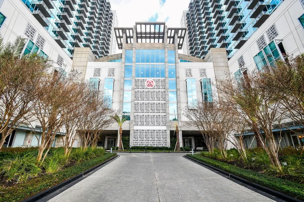 5925 Almeda Road #10704