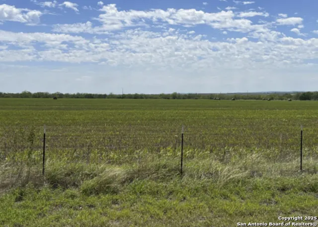 TRACT B Abbott St Hedwig, TX 78152
