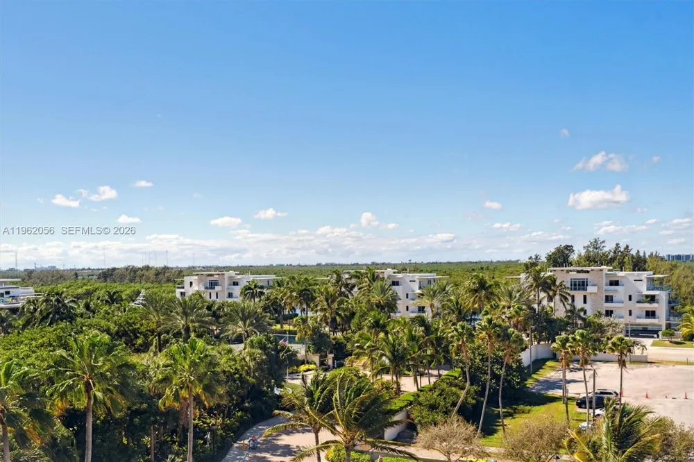 6051 Ocean Dr #602 Hollywood, FL 33019