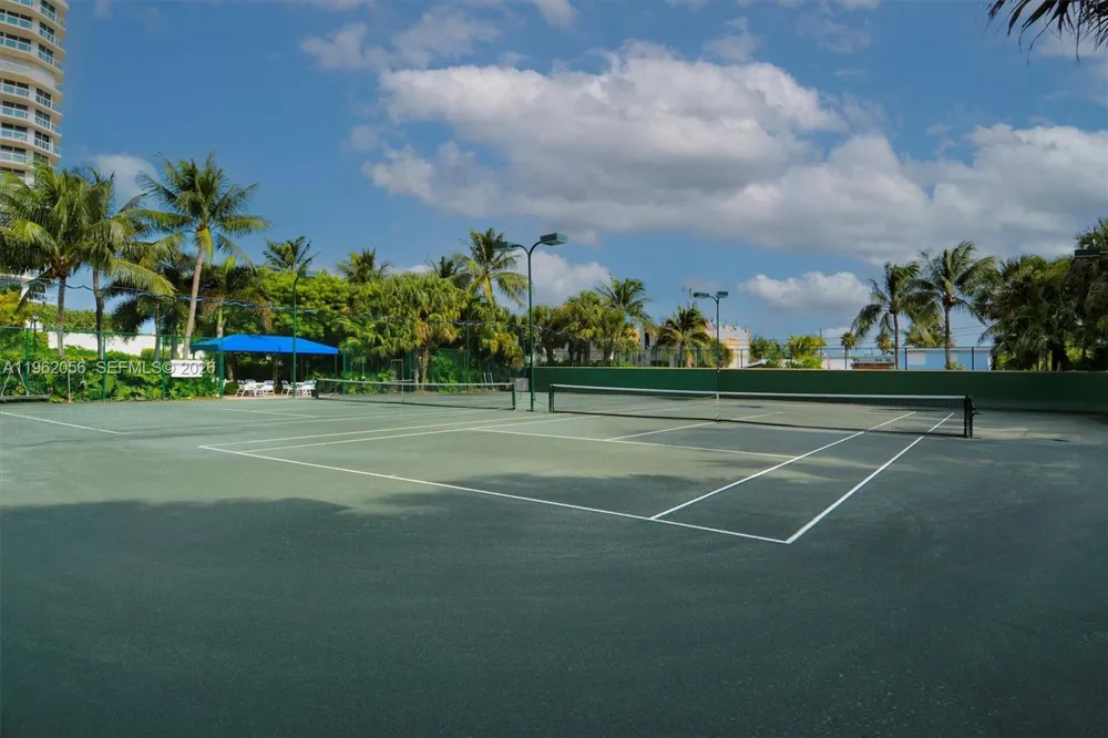 6051 Ocean Dr #602 Hollywood, FL 33019