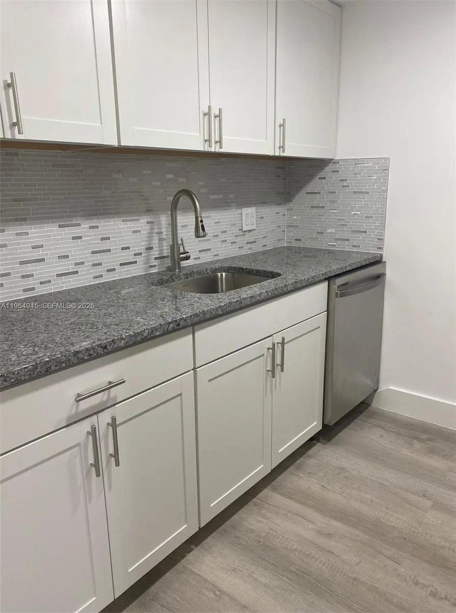 13455 SW 9th Ct #203J Pembroke Pines, FL 33027