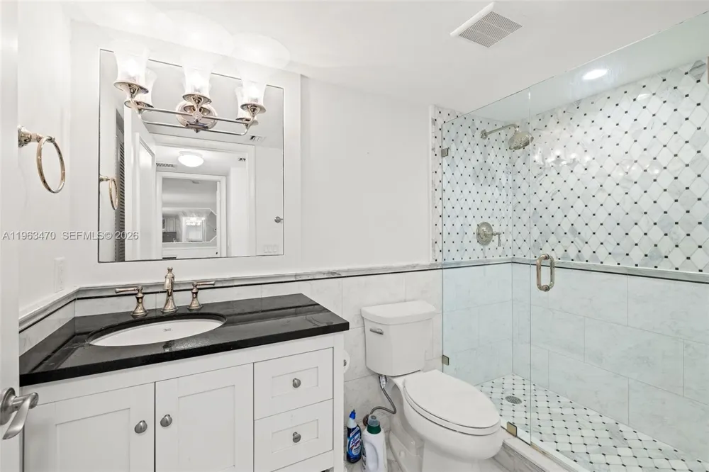 4201 Ocean Blvd #208 Boca Raton, FL 33431