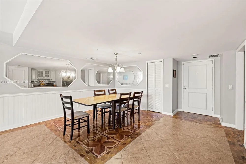4201 Ocean Blvd #208 Boca Raton, FL 33431