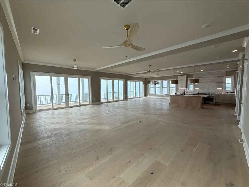 3405 Ocean Drive Emerald Isle, NC 28594