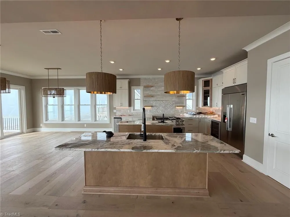 3405 Ocean Drive Emerald Isle, NC 28594