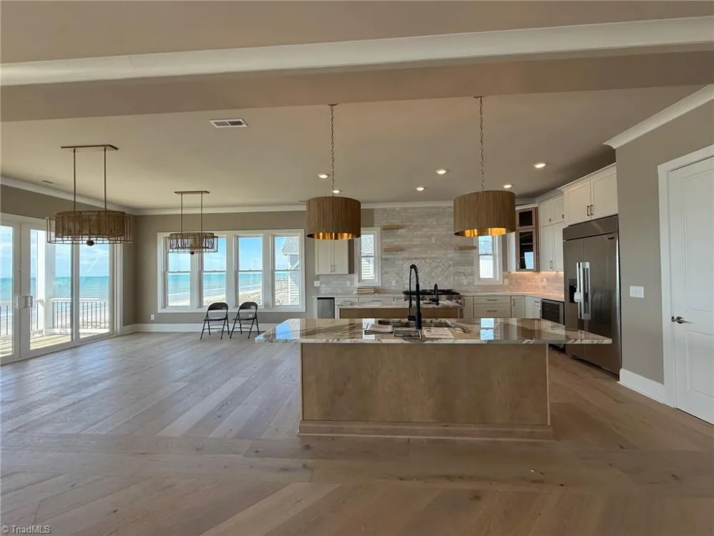 3405 Ocean Drive Emerald Isle, NC 28594