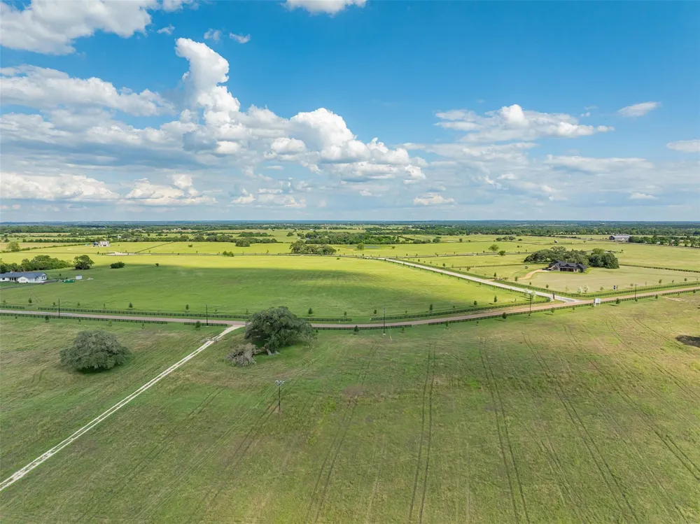5101 Hartfield Rd - Tract 9 Round Top, TX 78954