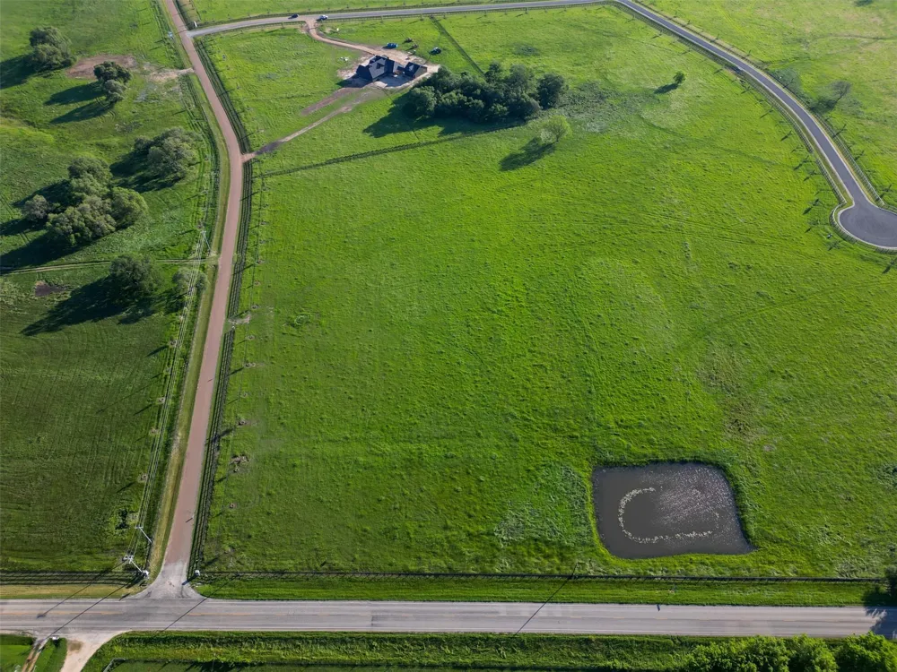 5345 Hartfield Road - Tract 11 Round Top, TX 78954