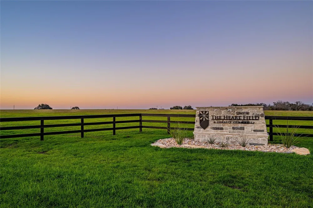 109 Hartfield Hill Ln - Tract 13 Round Top, TX 78954