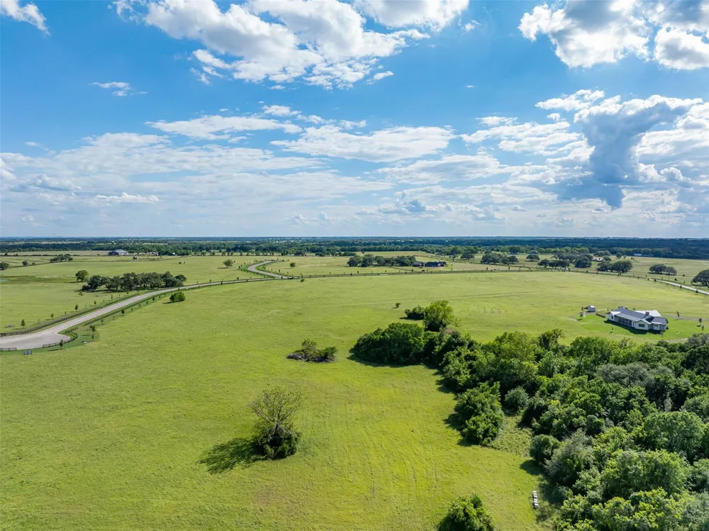 109 Hartfield Hill Ln - Tract 13 Round Top, TX 78954
