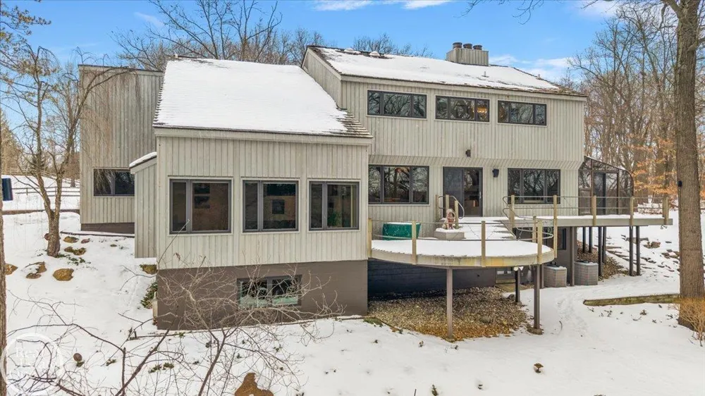 3750 Orion Road Oakland Charter Township, MI 48363
