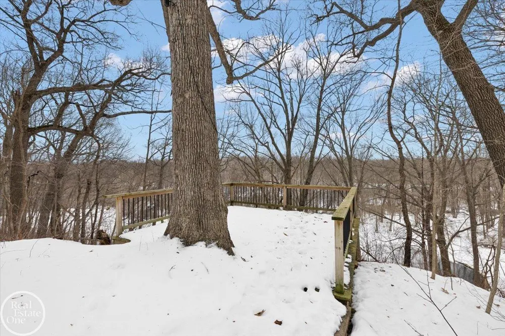 3750 Orion Road Oakland Charter Township, MI 48363