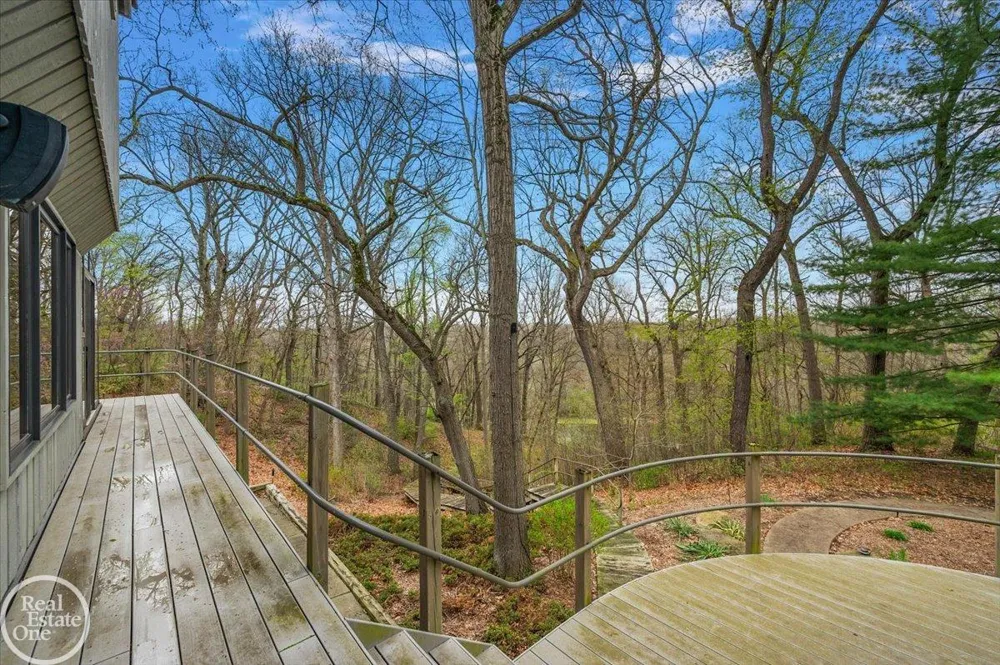 3750 Orion Road Oakland Charter Township, MI 48363