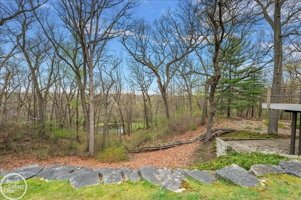 3750 Orion Road Oakland Charter Township, MI 48363