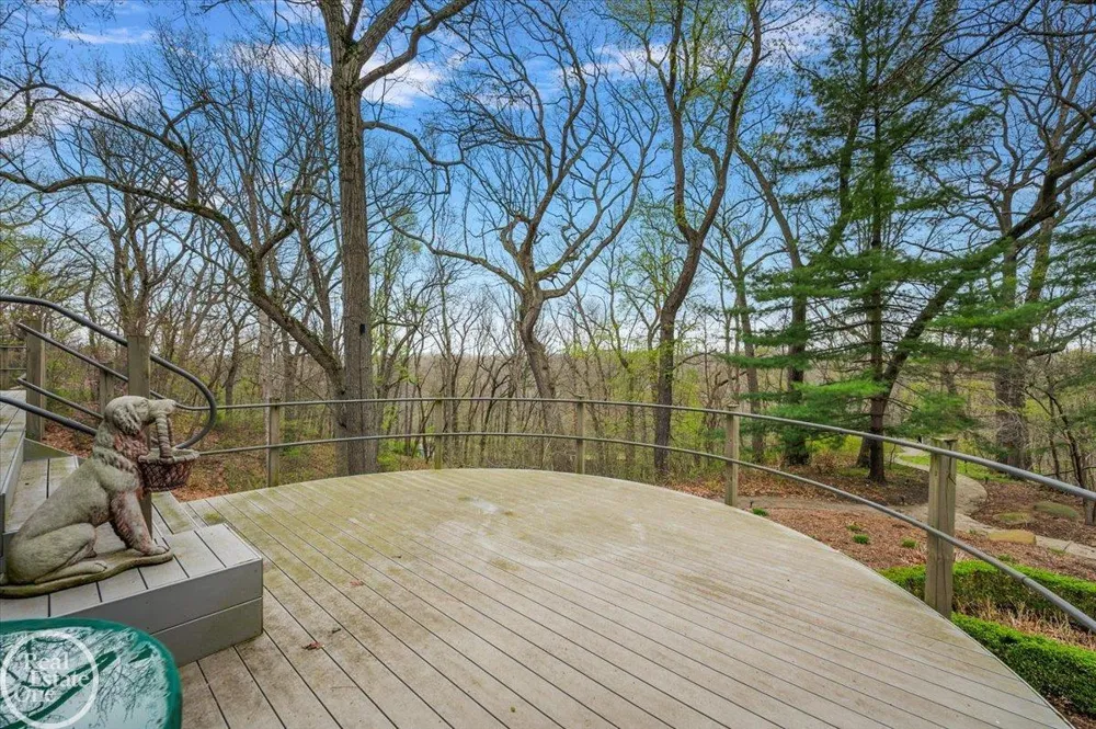 3750 Orion Road Oakland Charter Township, MI 48363