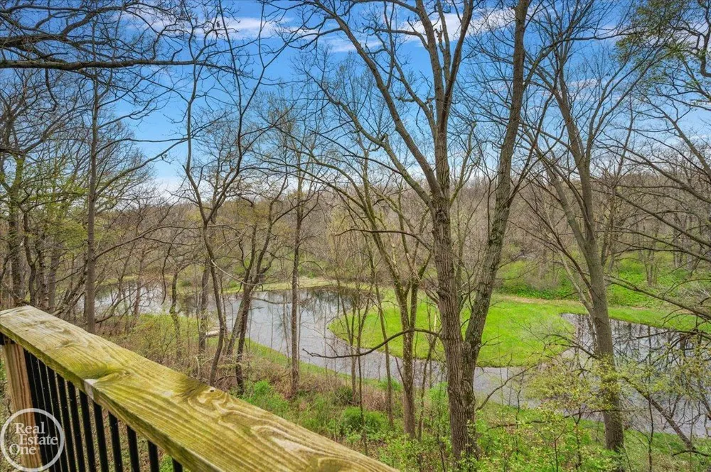 3750 Orion Road Oakland Charter Township, MI 48363