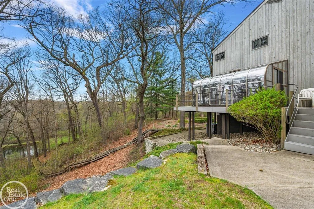 3750 Orion Road Oakland Charter Township, MI 48363