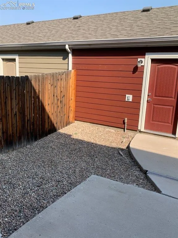 6379 Pilgrimage Road Colorado Springs, CO 80925