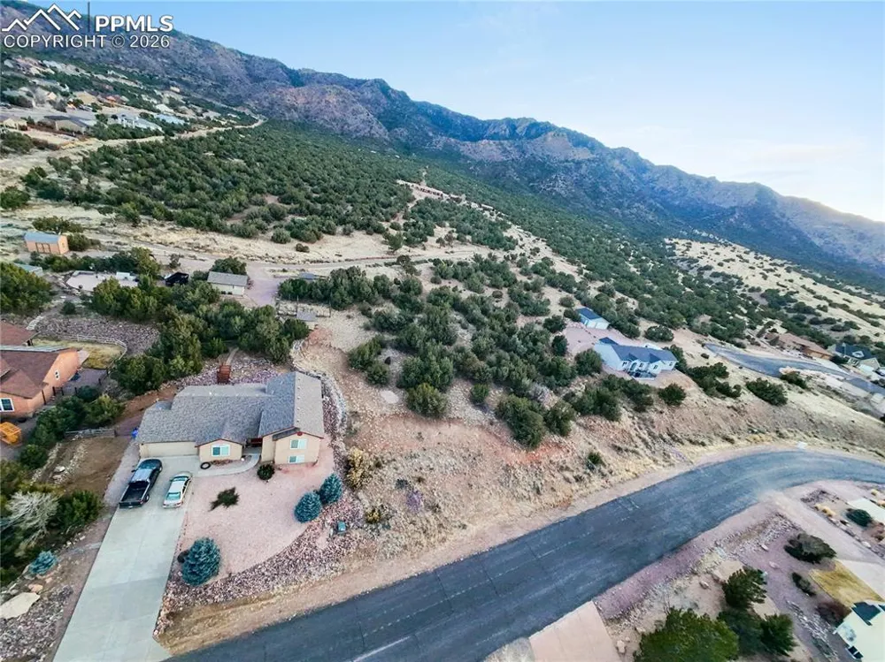 124 Eagle Crest Loop Canon City, CO 81212