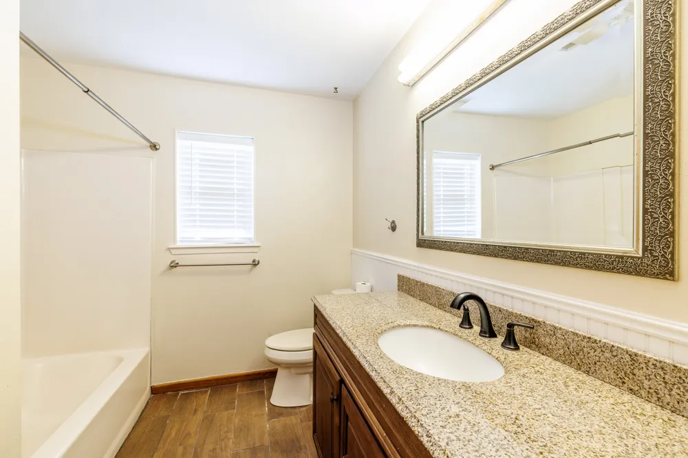 21 N CR 235 Gonzales, TX 78629