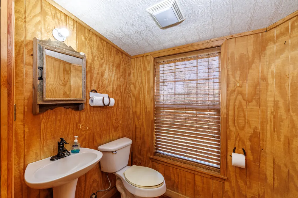 21 N CR 235 Gonzales, TX 78629