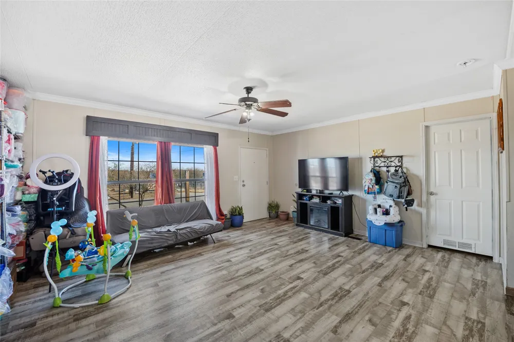 513 Duchess Pass Kyle, TX 78640