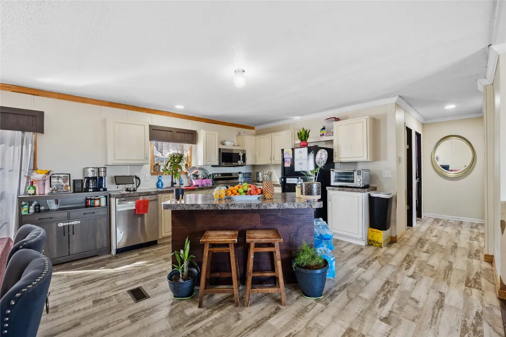 513 Duchess Pass Kyle, TX 78640