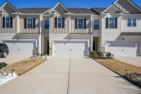 5432 Thrasher Lane